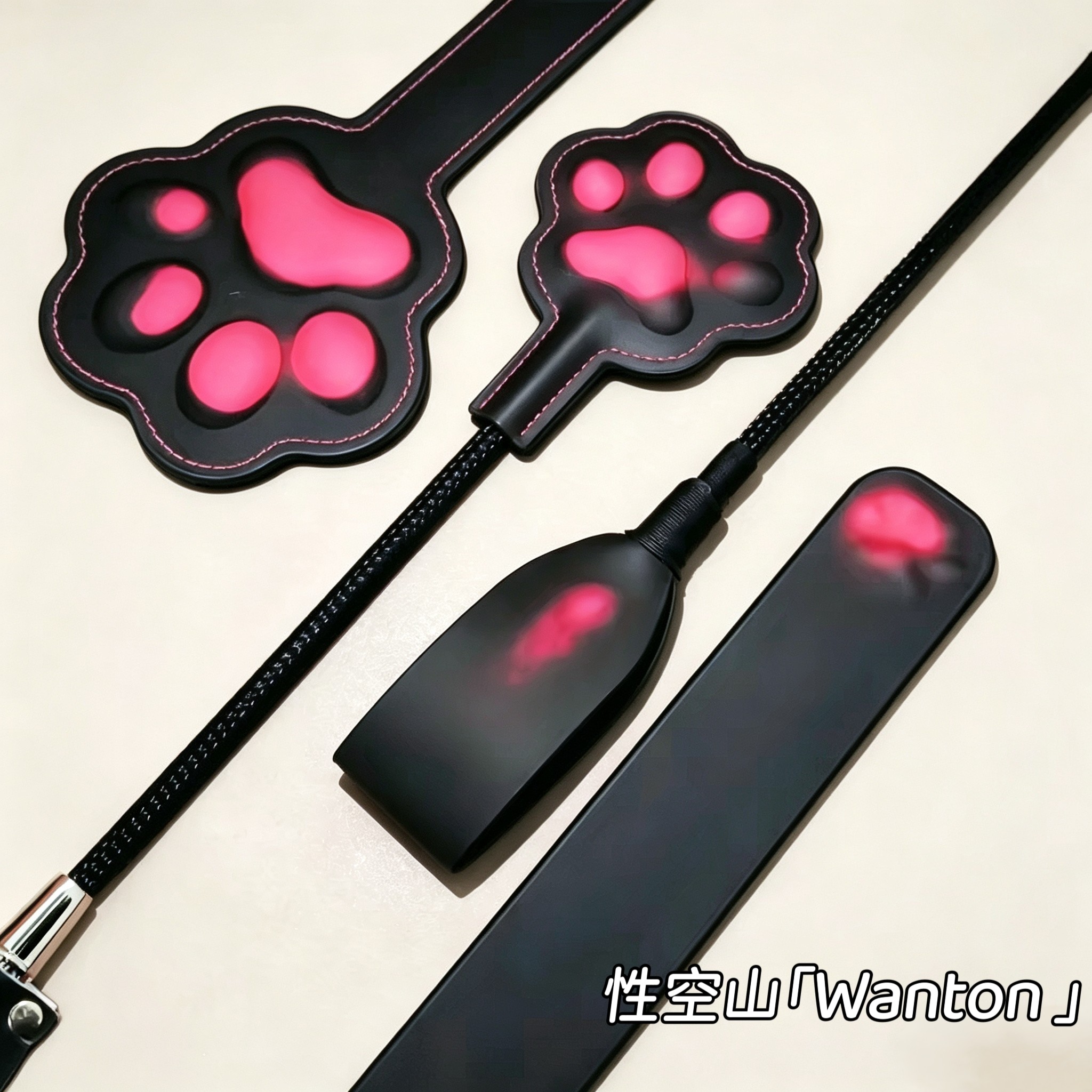 Puppy温感变色马鞭猫爪拍子cos舞台表演道具温变材料手工皮鞭皮拍
