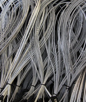 安费诺SAS线身SATA线 SATA3 SATAIII 6G标准 一弯一直正弯头65cm