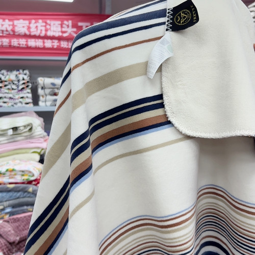 180.200云貂绒复合一体毯