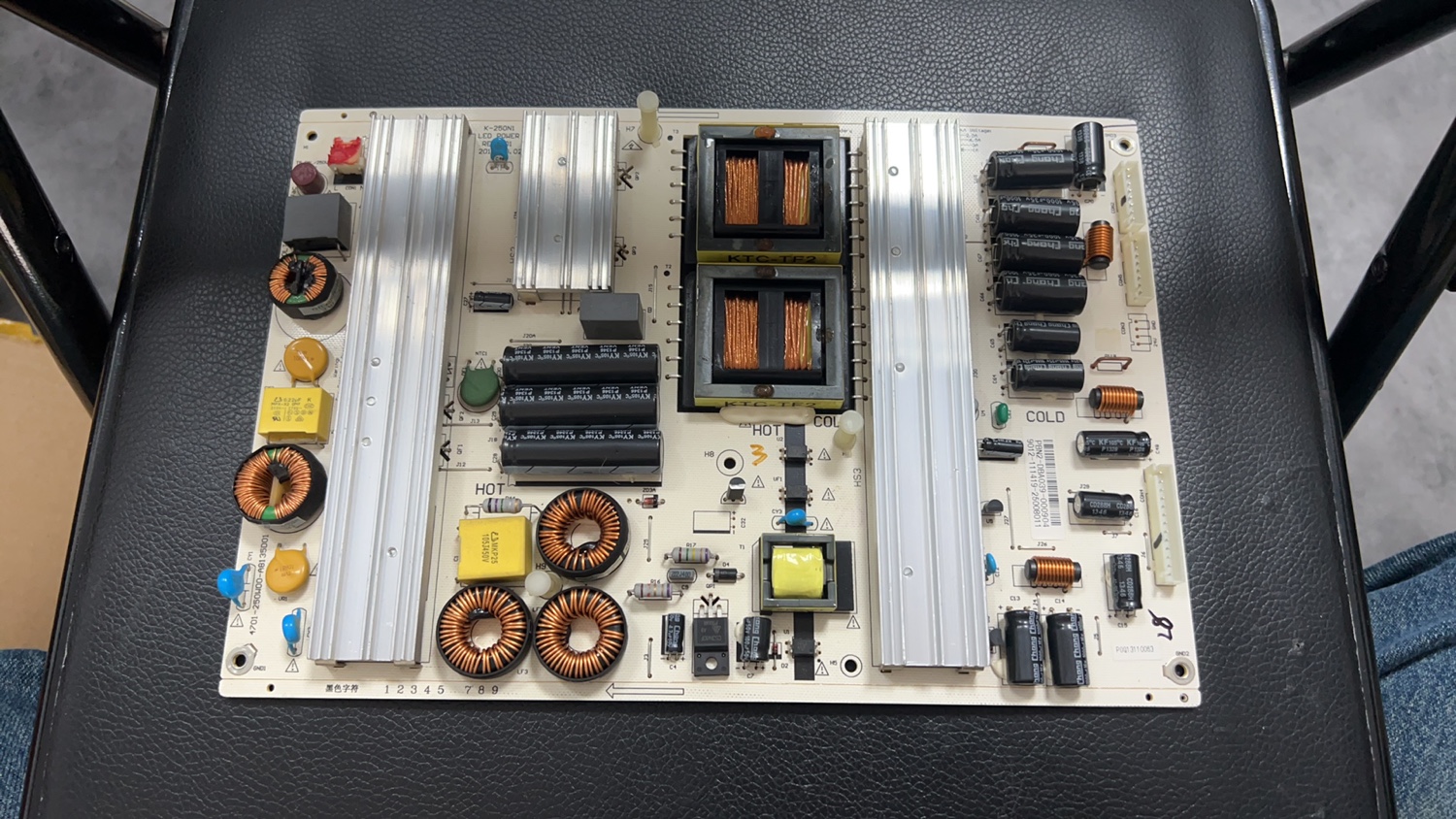 4701-250W00-A8135D01电源板 好板发货