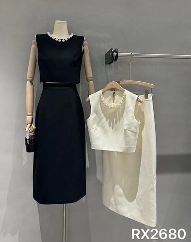 肌理感套装女短款背心高腰半身裙