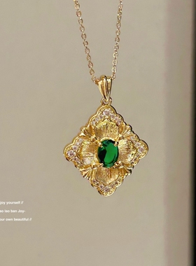 2024爆款时尚新中式时尚项链耳环套装质感仿祖母绿高级复古潮