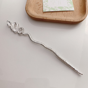 蛇形缠绕发簪古风新中式小众暗黑风蛇元素簪子一字盘发头饰发钗