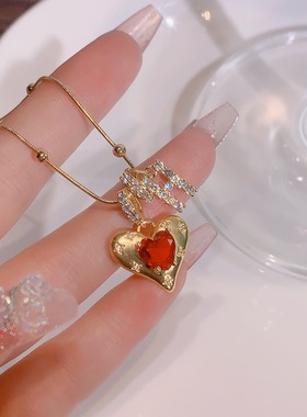 英文字母复古钛钢镀金ins风项链