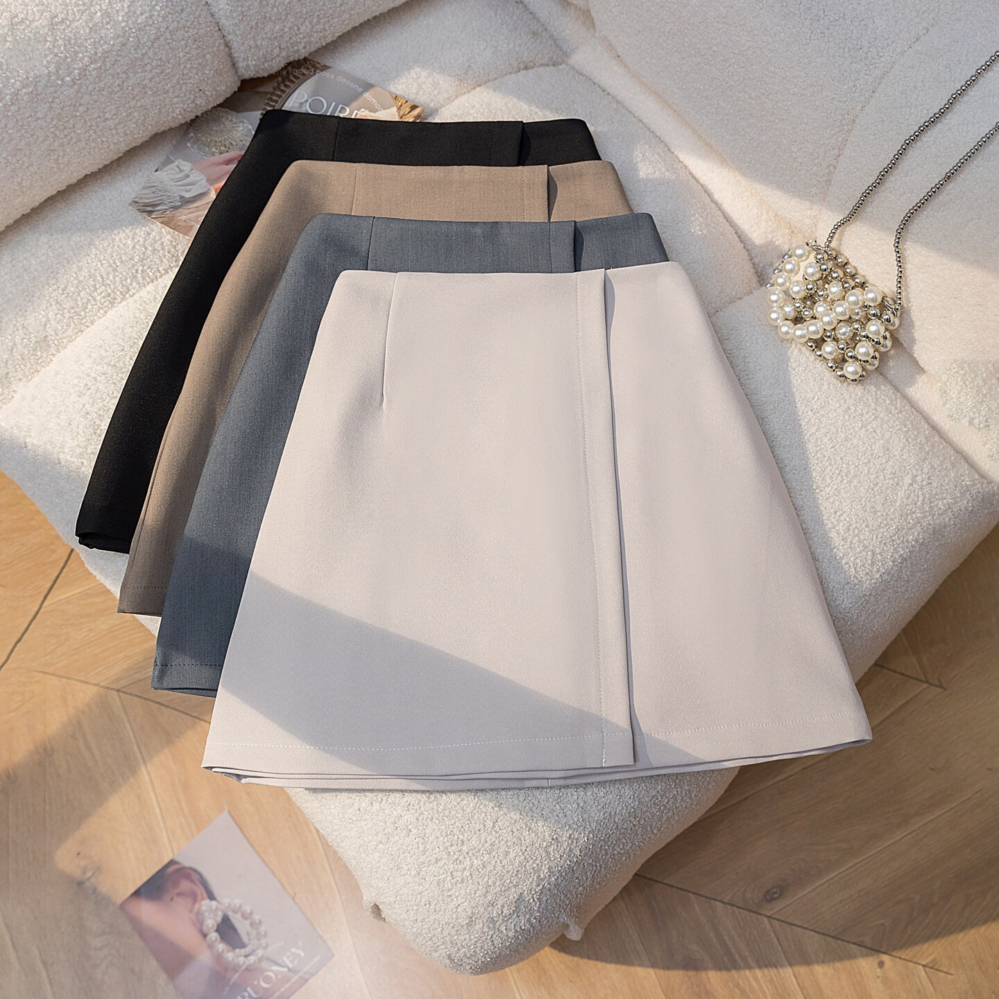 简约百搭不规则西装半身裙女2026春夏新品高腰a字包臀裙显瘦短裙