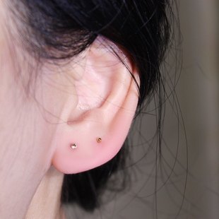 小耳钉迷你14K包金美产不明显耳钉纯银养耳透气超小两个耳洞耳棒