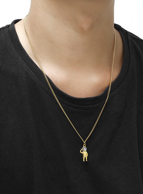 日韩潮牌项链ins男女士嘻哈宇航员太空人吊坠个性情侣刻字毛衣链