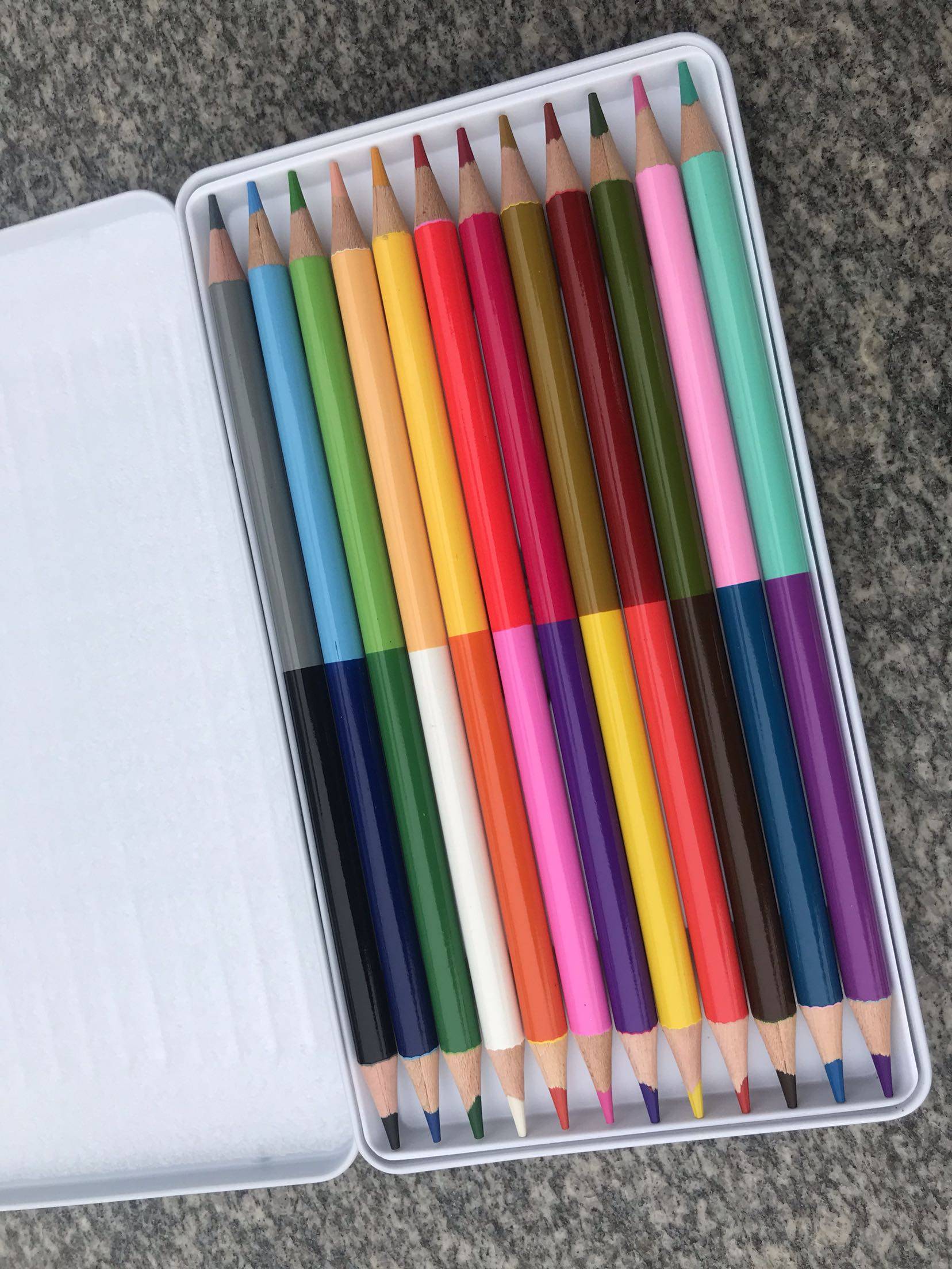 外单铁盒装24色油性圆杆双头色彩铅笔 上色好