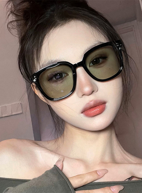 新款网红高级感gm墨镜女日落色方形显脸小百搭黑色绿色太阳眼镜男