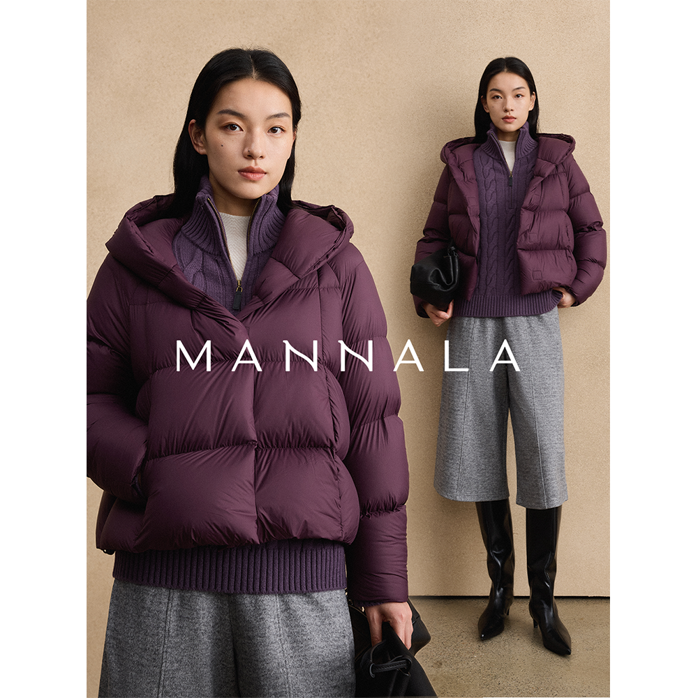 MANNALA丨“小鹅包”温暖实用主义宽松白鹅绒轻雪连帽羽绒服Q6384