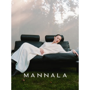 Q4253 罕山冰川白绒拉绒毛衣外套半裙套装 MANNALA 白绒套装