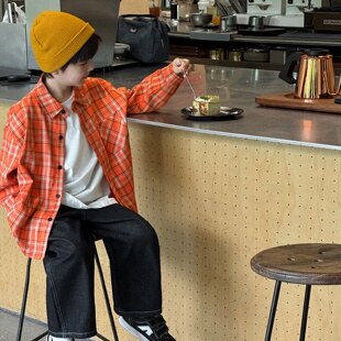 童酷2026男童春款湖州织里童装洋气字母贴标格子翻领宽松儿童衬衫