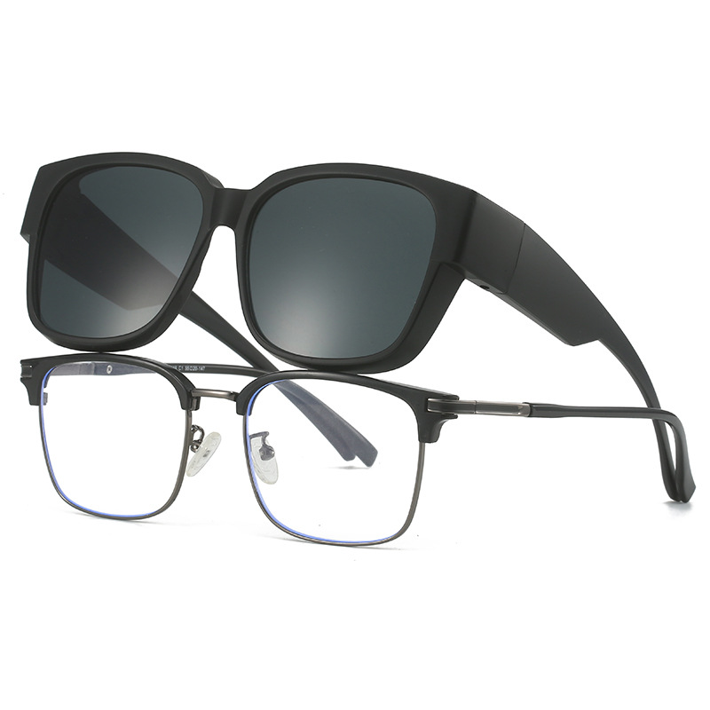 可以戴在卡在架套在眼镜上的墨镜