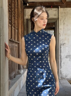 Ti提提 青黛 深蓝色小花 港工 拉链侧开中式无袖改良长款旗袍