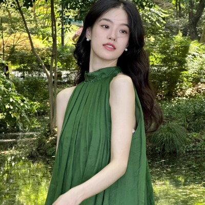 Ti提提 青山 墨绿色苎麻 如意钉珠 挂脖连衣裙露肩度假风气质无袖