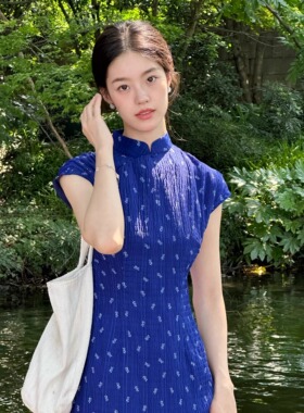 Ti提提 嘉木 深蓝碎花港工改良长款旗袍国风复古长裙日常可穿女夏