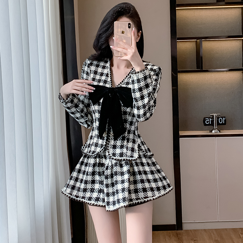 2025新款小香风高端套装女蝴蝶结长袖上衣蓬蓬A字短裙两件套,女装职业装,衣嘉衣服饰 2025新款小香风高端套装女蝴蝶结长袖上衣蓬蓬A字短裙两件套,女装职业装,衣嘉衣服饰