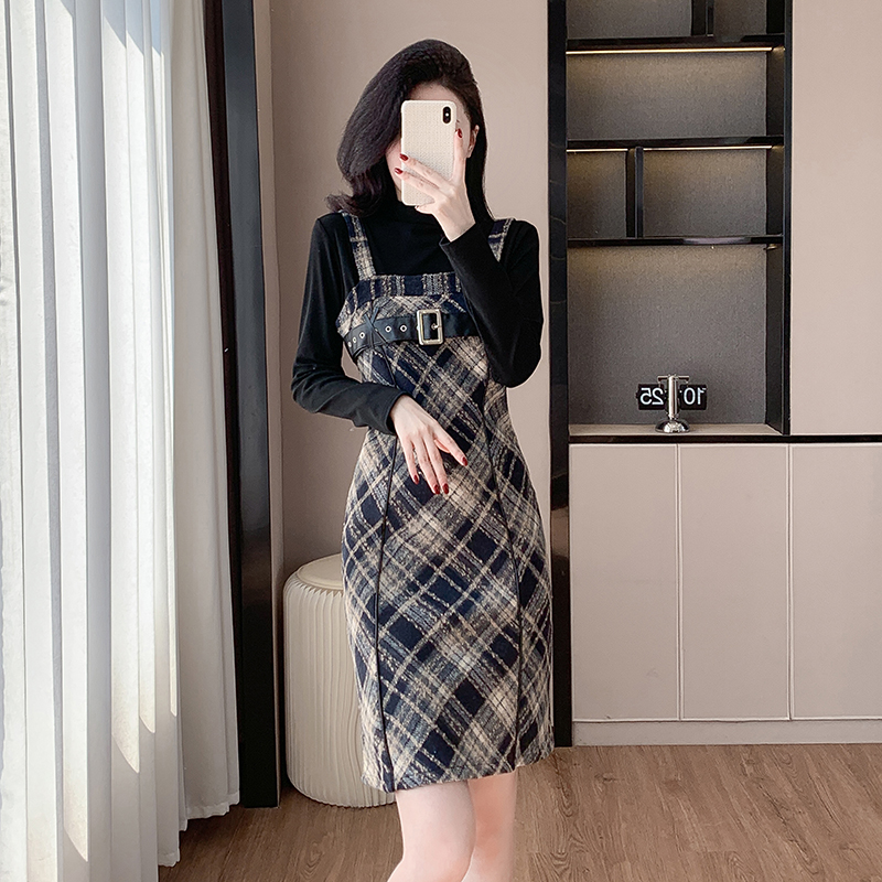 格子长短款磨毛吊带连衣裙女秋冬设计感打底两件套,女装连衣裙,衣嘉衣服饰 格子长短款磨毛吊带连衣裙女秋冬设计感打底两件套,女装连衣裙,衣嘉衣服饰