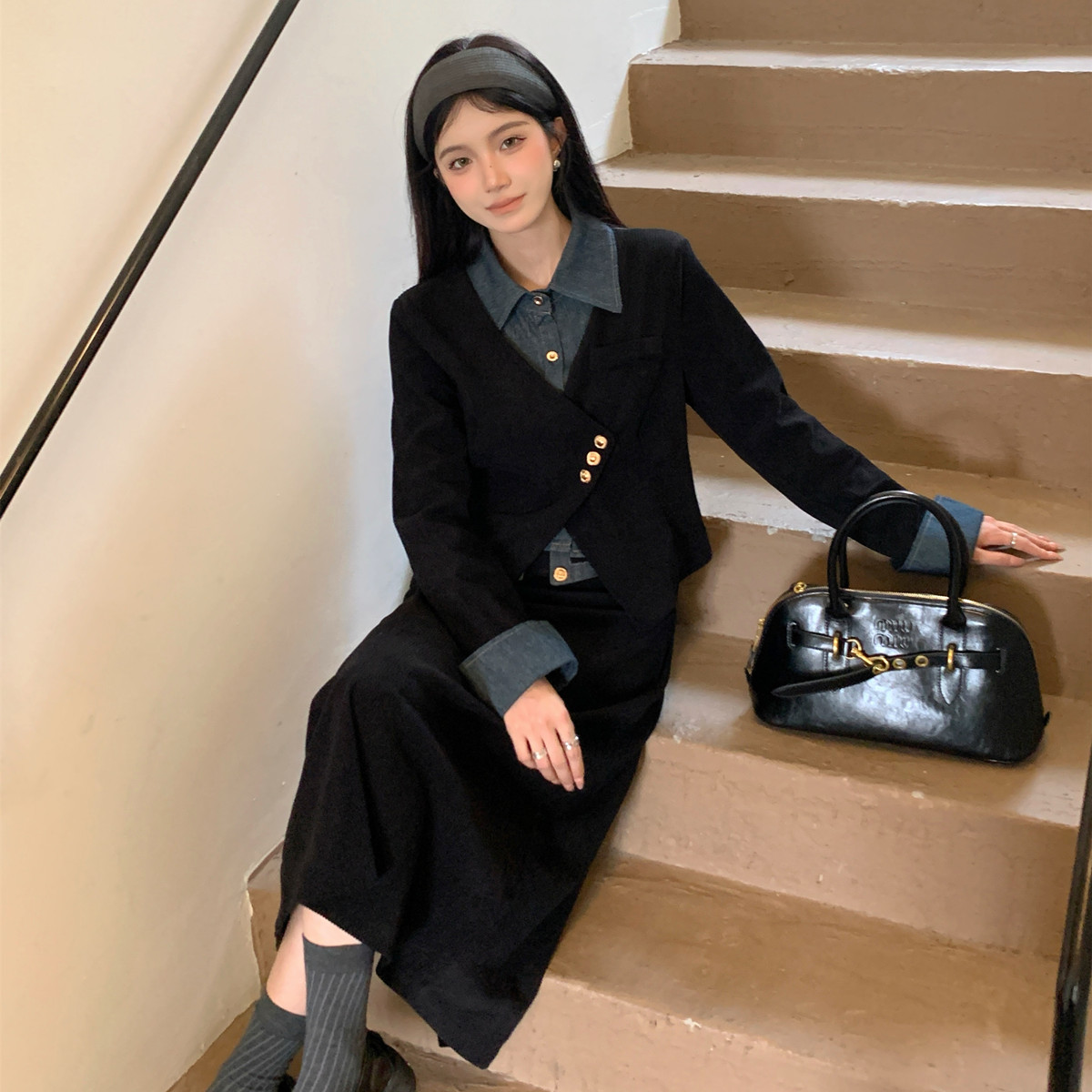 大码女装秋冬新款显瘦两件套胖MM设计感上衣半身裙套装,女装大码女装,衣嘉衣服饰 大码女装秋冬新款显瘦两件套胖MM设计感上衣半身裙套装,女装大码女装,衣嘉衣服饰