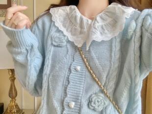 游小姿秋季新款温柔圆领针织衫baby蓝花朵毛衣可爱百搭遮肉通勤女