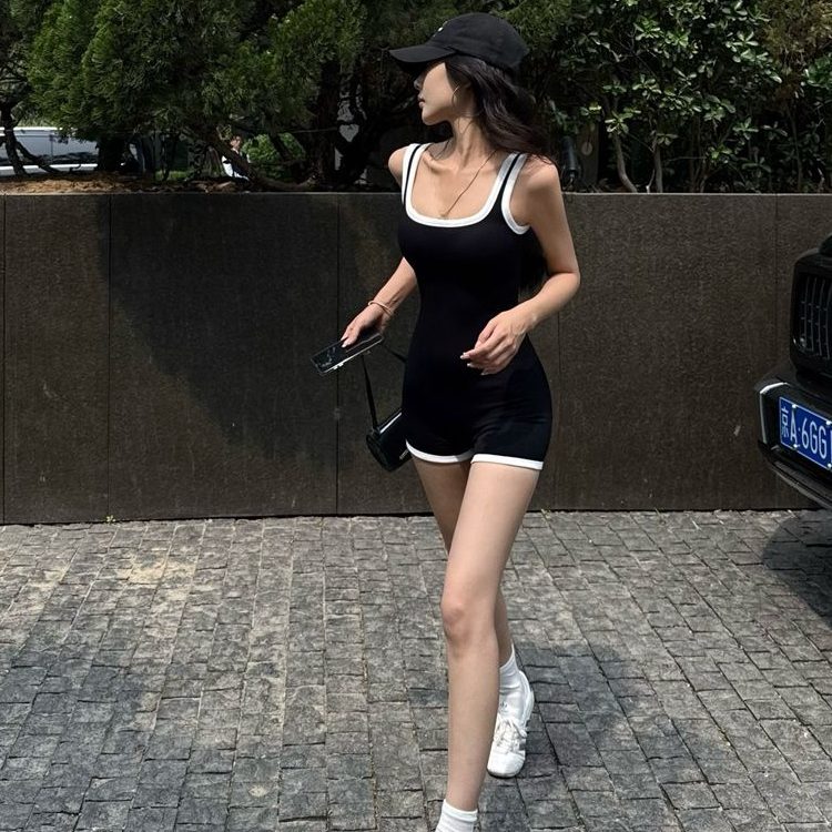 Seaneet连体平角泳衣女2025新款运动游泳馆专用竞速显瘦遮肚温泉