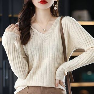 长袖针织打底衫女V领毛衣套头保暖内搭毛衫百搭二八月穿打底衫