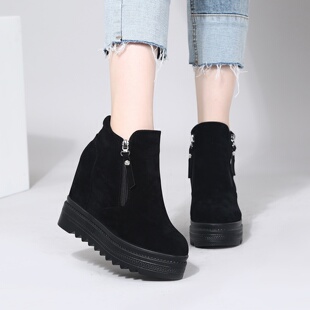 防滑厚底短靴女2025秋冬季新款内增高马丁靴女小个子加绒棉靴10cm