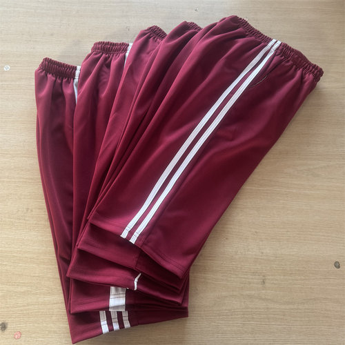 枣红色一二三道白条夏季校服短裤