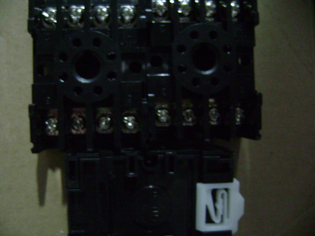 原装正品ANLY安良PF-085A继电器底座