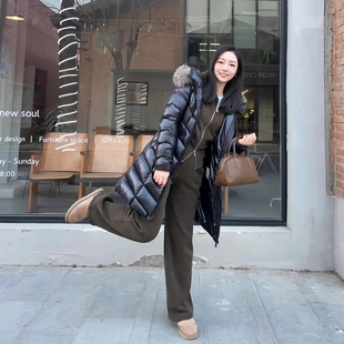 2025冬新爆m 蒙家羽绒服女中长款连帽大毛领收腰修身高端鹅绒外套