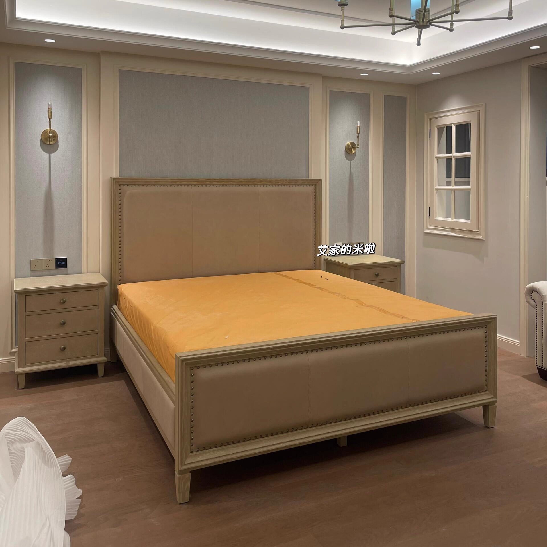 hh现代美式复古主卧1米8双人实木软包真皮皮床 美国红橡木 浅橡色