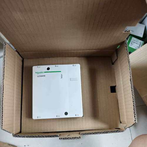 施耐德LC1D410Q7C，LC1D410M7C接触器，全新