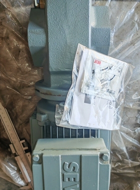 SA37DT71D4 功率 0.37千瓦 输入转速138