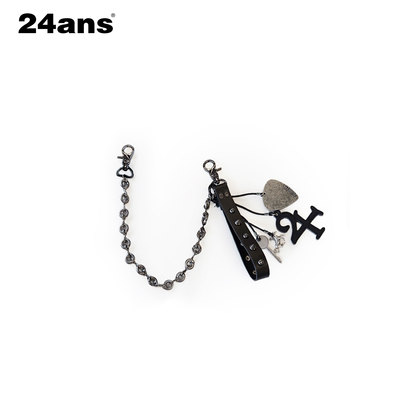 24ANS LTD 朋克裤链⑴镀银枪黑工艺⑵镂空马蹄形链节⑶多挂件叠戴