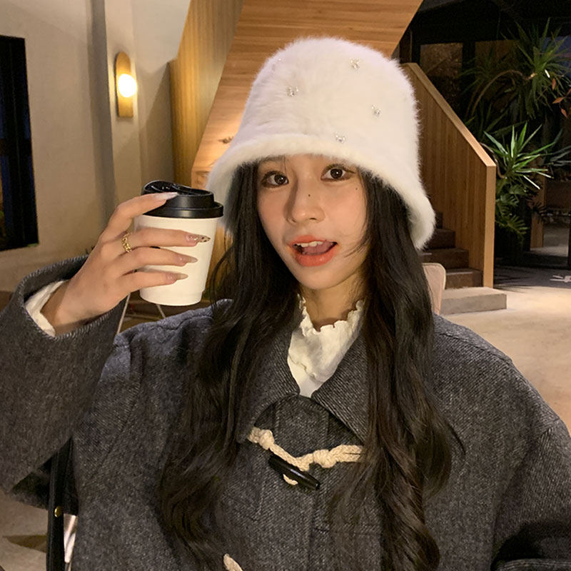 水钻蝴蝶结毛绒渔夫帽女秋冬季2024新款韩版百搭保暖护耳帽显脸小