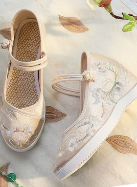 民族古风中式国风绣花鞋女款古风新款内增高跟布单鞋配旗袍马面裙