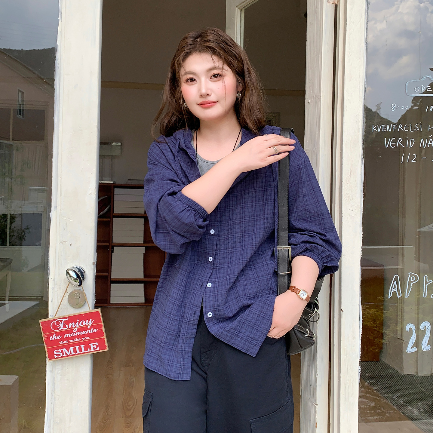 YUZI鱼子连帽蓝色格纹衬衫特大码