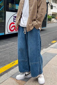 复古色调直筒牛仔裤男女宽松显瘦束脚韩版阔腿灯笼裤T图片