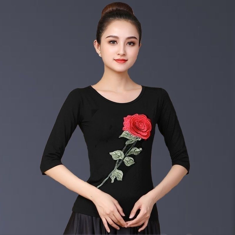 莫代尔中老年新款广场舞服装舞蹈演出服玫瑰绣花七分袖跳舞上衣女