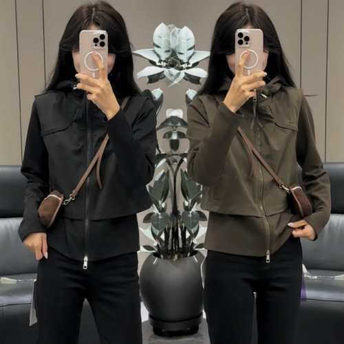 韩系秋冬加绒加厚短款冲锋衣女