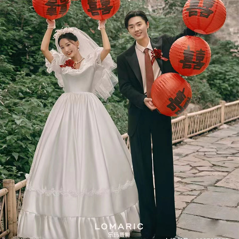 大码缎面轻婚纱加肥加大胖MM孕妇新娘宴会晚礼服森系旅拍婚纱显瘦