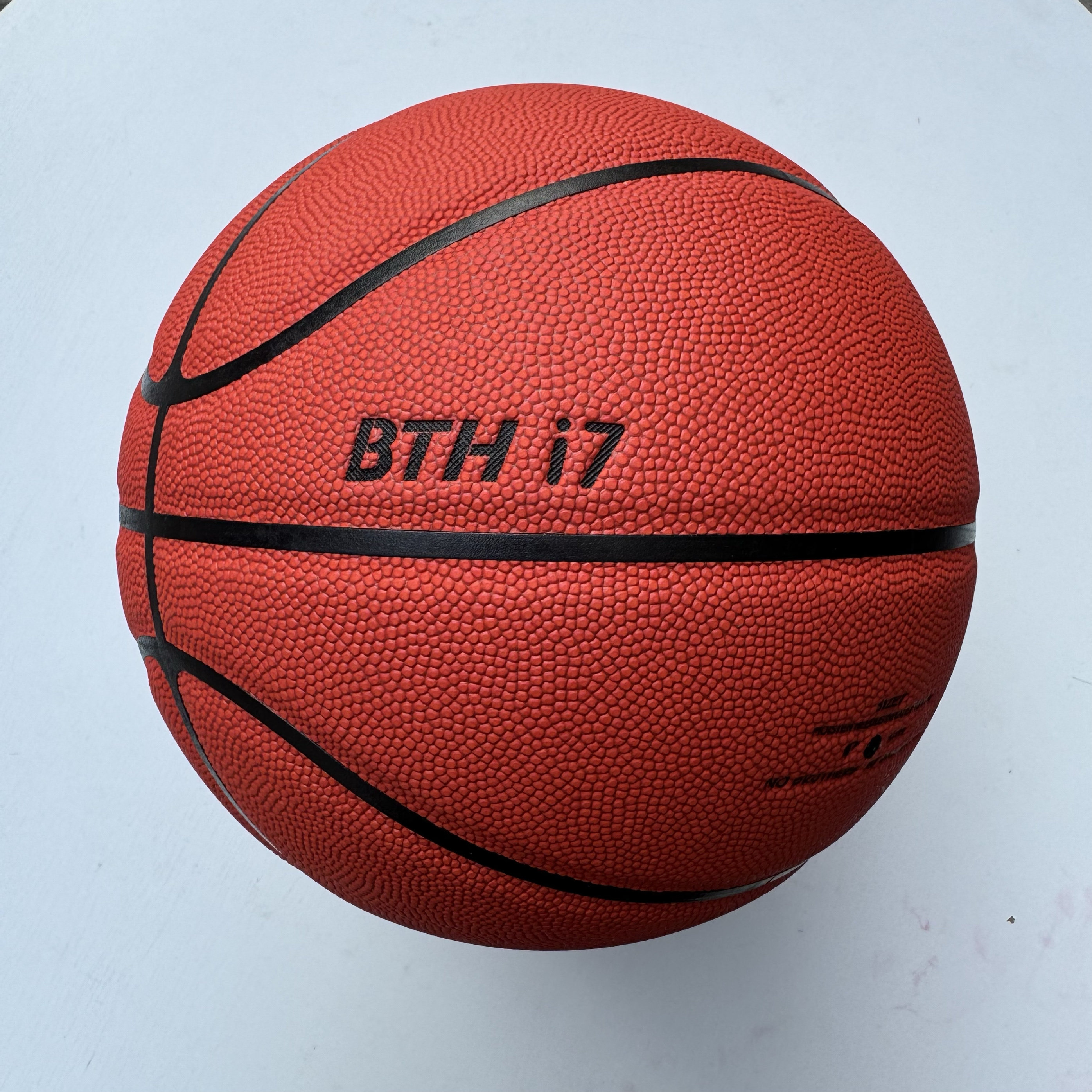 BTHi7成人七号超纤吸湿磨砂篮球
