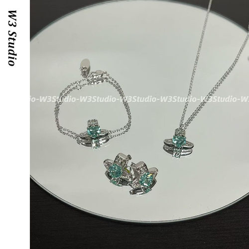 高品质土星ariella爱心镶钻项链