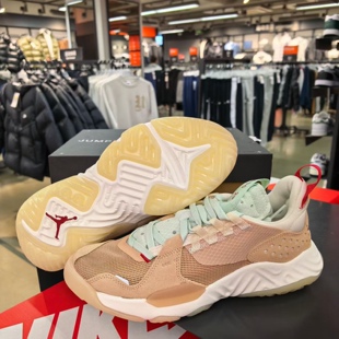 Nike/耐克 Jordan Delta 女子缓震透气运动休闲跑步鞋CT1003