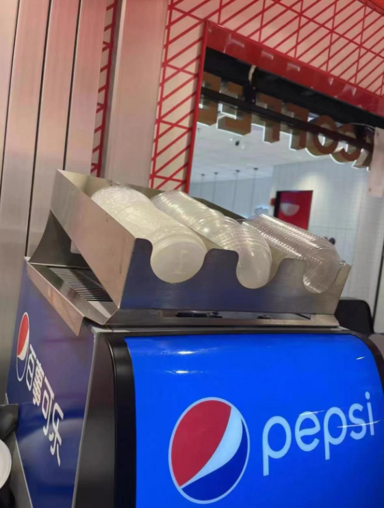 炸鸡店餐厅用小店模式餐厅汽水机上方杯盖架可乐机不锈钢杯子收纳