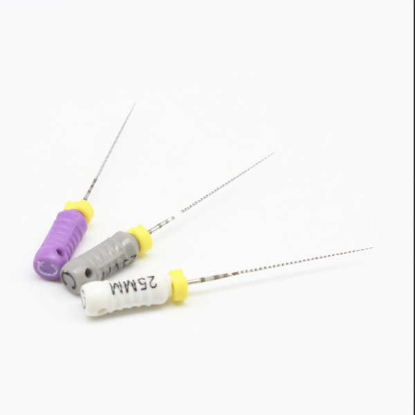 牙之光C+锉口腔医疗用正畸钙化不锈钢手用扩大探查疏通根管先锋锉 - 实物图