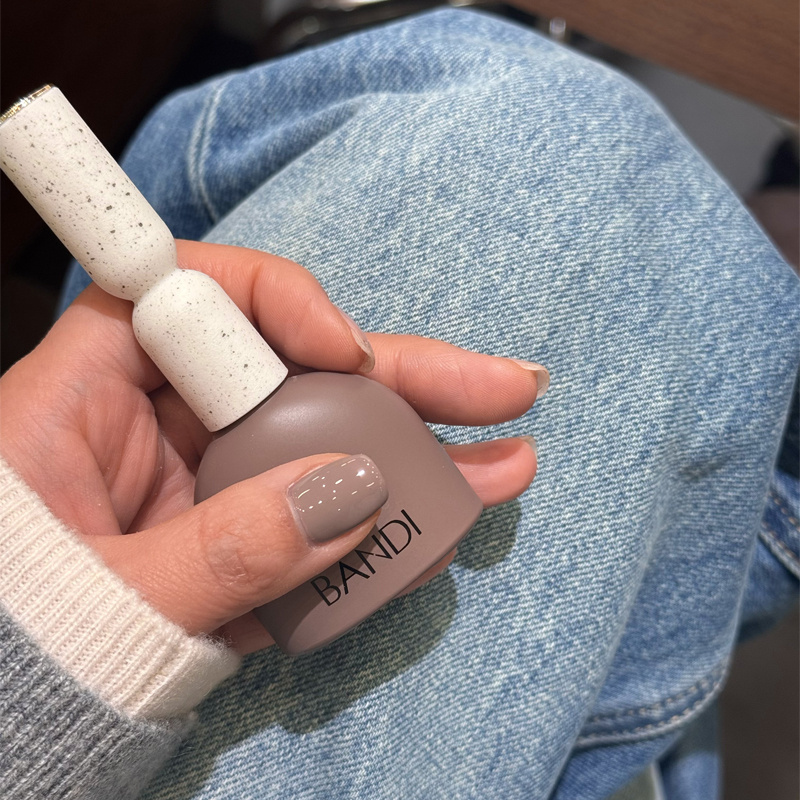 韩国 BANDI   甲油胶 美甲显白 BF206 BROWN WALNUT 奶咖