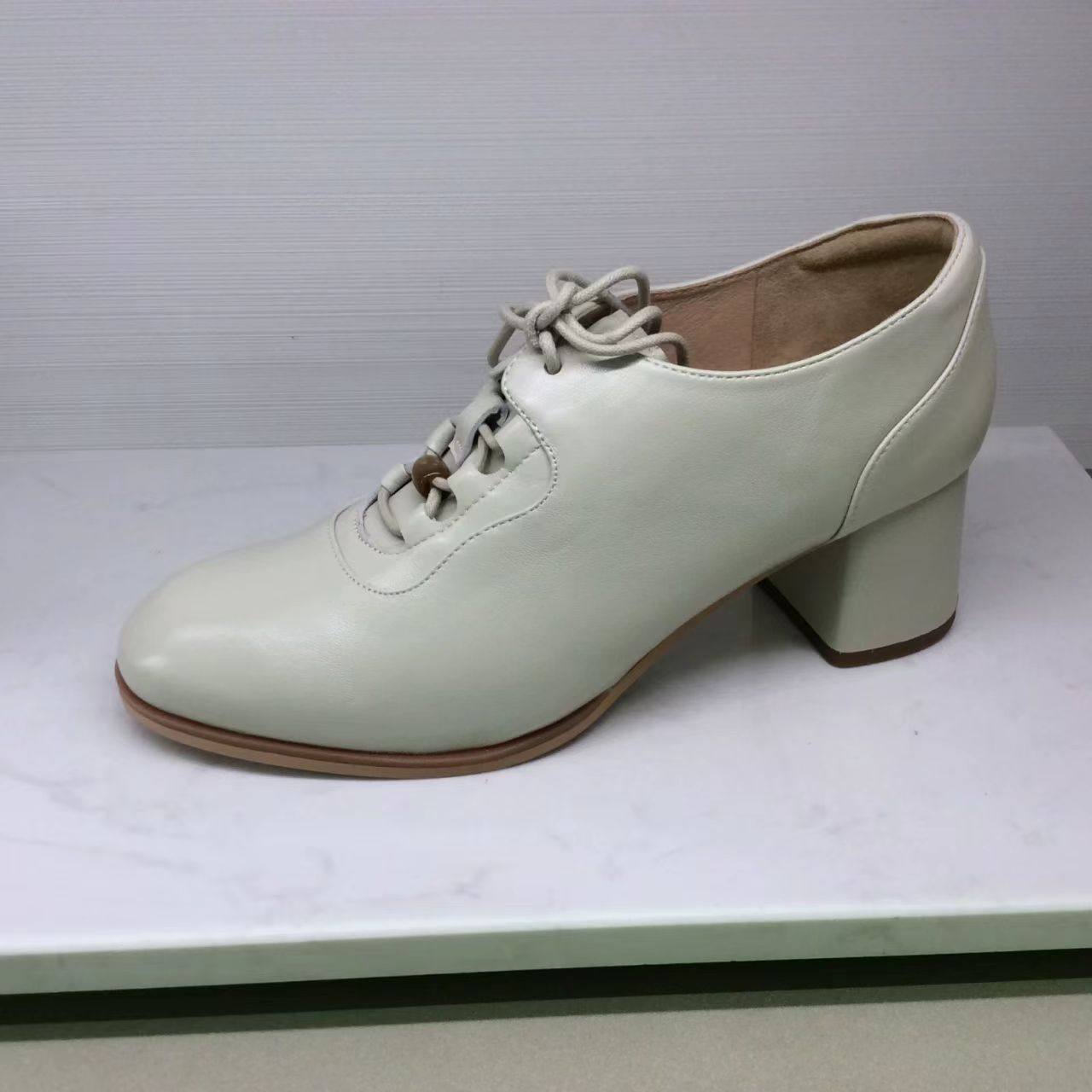 商场同款2026春季复古英伦风深口女鞋杏色反绒羊皮粗跟牛津鞋单鞋,女鞋,玛丽珍鞋,淘宝优惠券,粉丝福利购,淘宝优惠卷