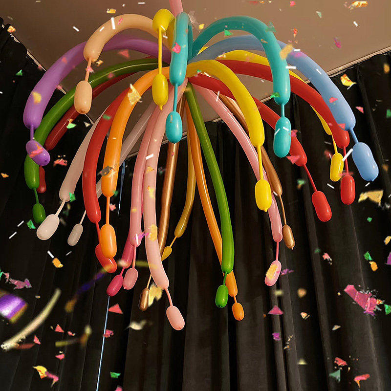 2026新年装饰烟花气球立柱商场幼儿园教室黑板开业生日马年布置