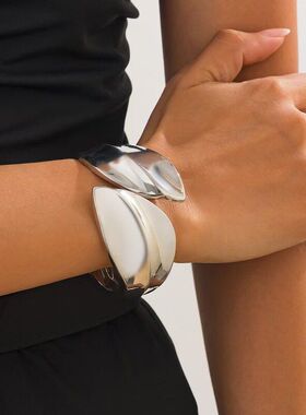 跨境bracelet叶子光面手镯朋克风夸张时尚手环复古不规则开口手环